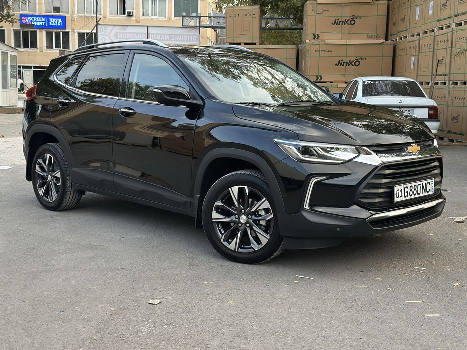Chevrolet Tracker premier plus 23 - кузов 24 год, пробег 5175 Км