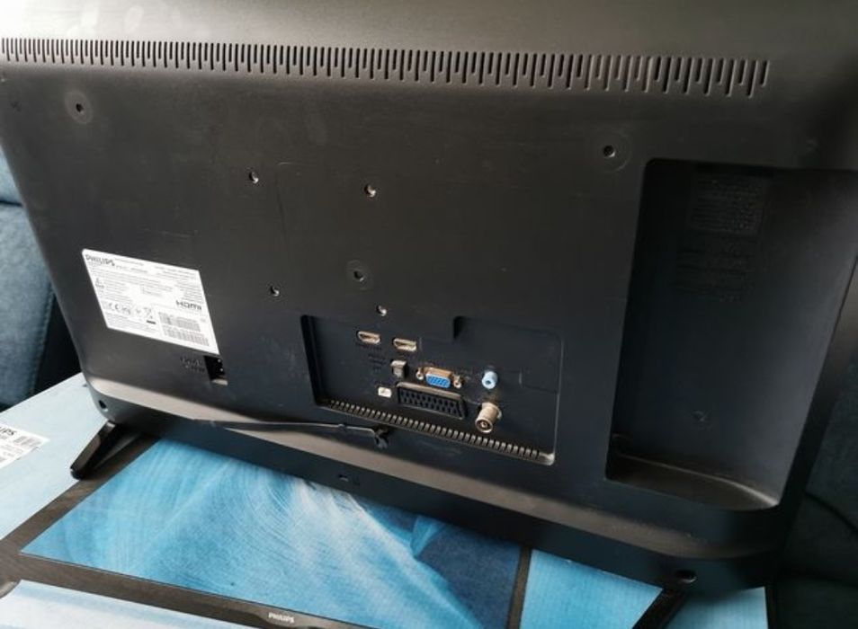 Led HD TV Philips 60 cm 24PHH4000/88 - 100 Hz