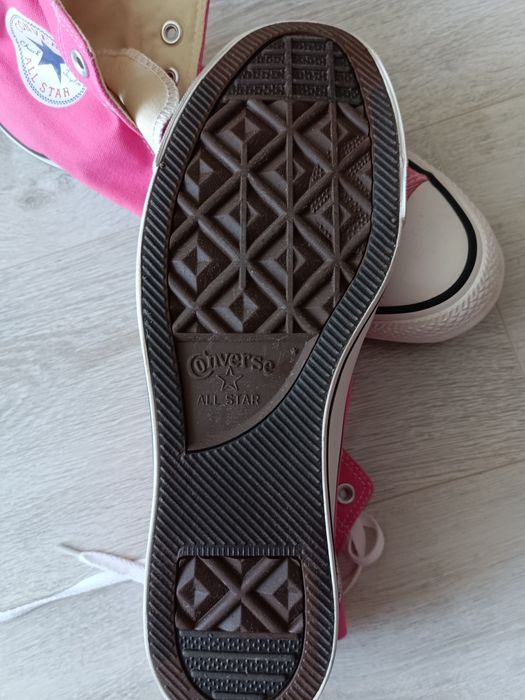 Кецове Converse.