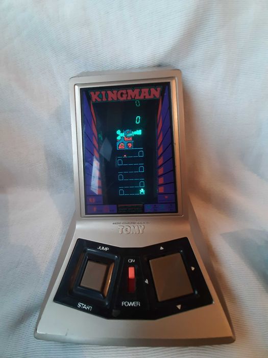 Ретро електронна игра TOMY Kingman – Работи, с оригинално зарядно