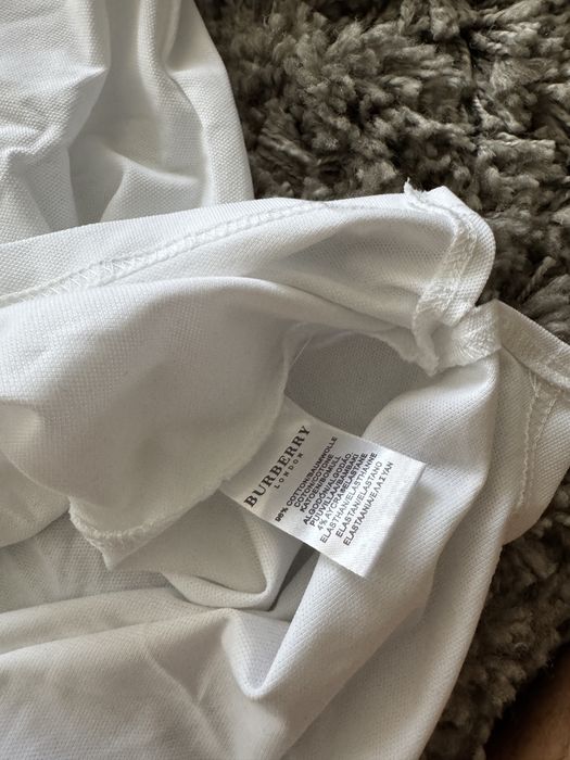 tricou burberry polo M