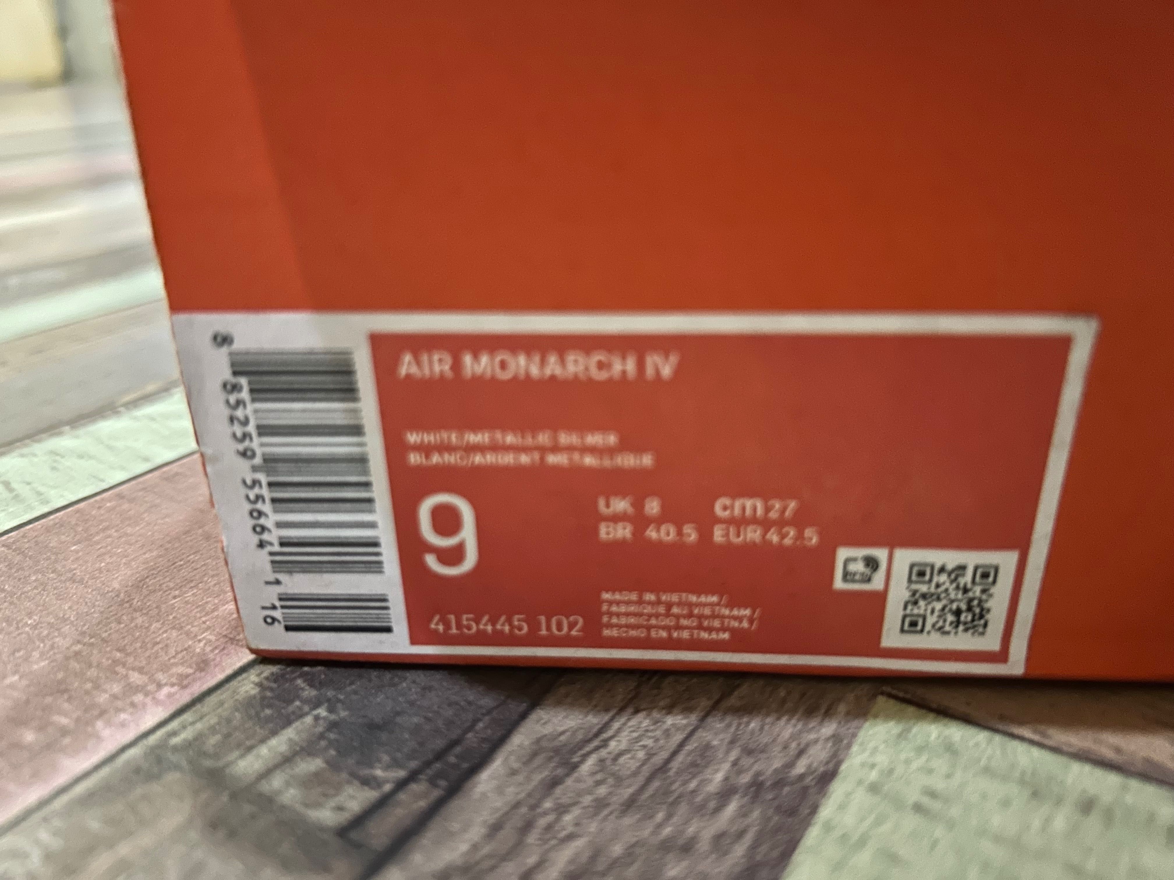 Маратонки NIKE AIR MONARH 2023 модел