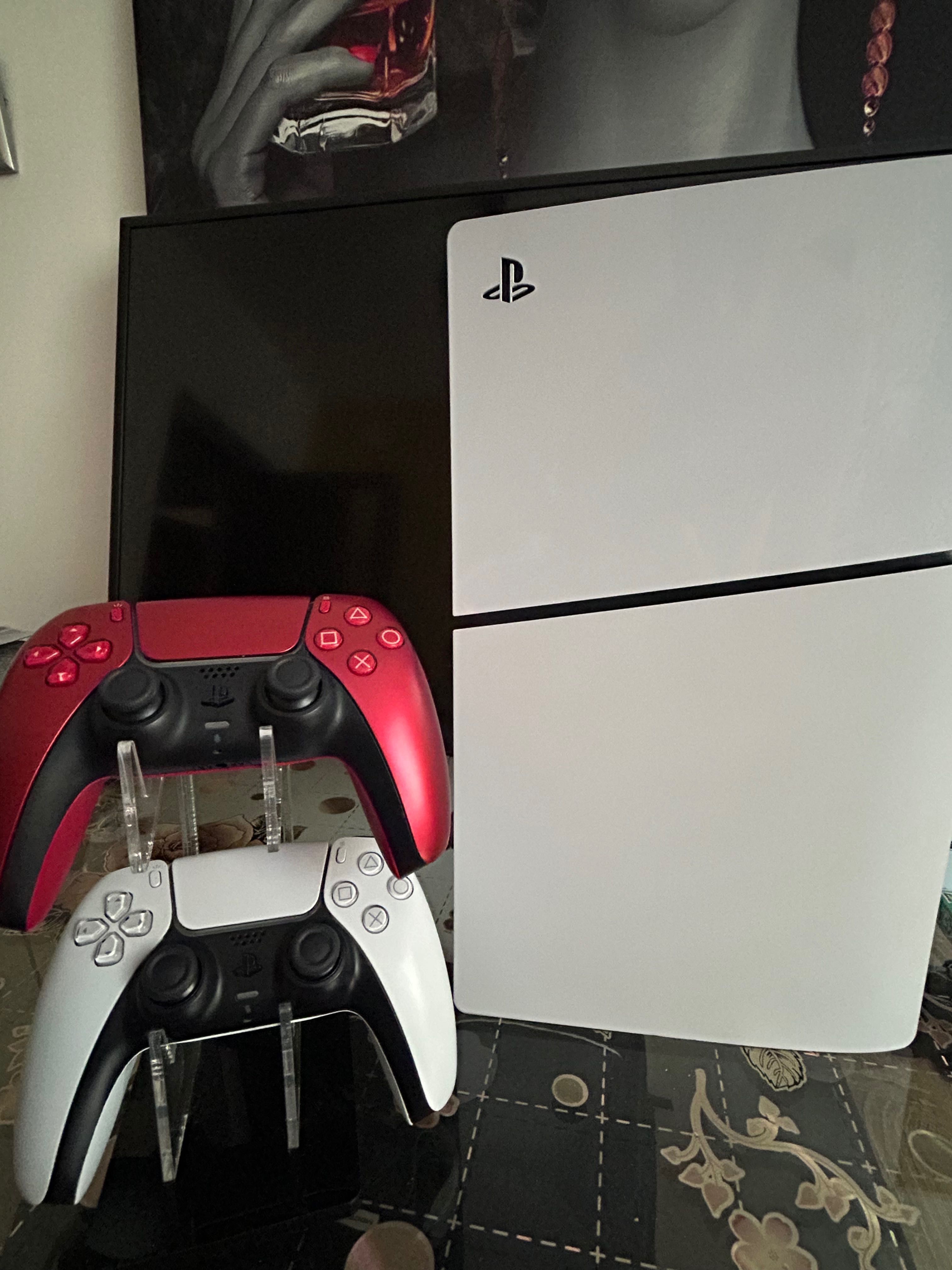 PlayStation 5- С гаранция и игри