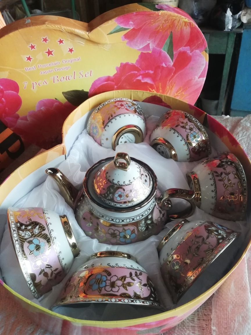Продаётся чайный сервиз, новый, 6000т