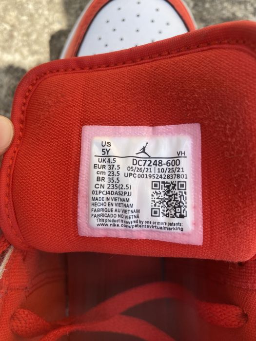 Air Jordan 1 Mid SE Barcelona