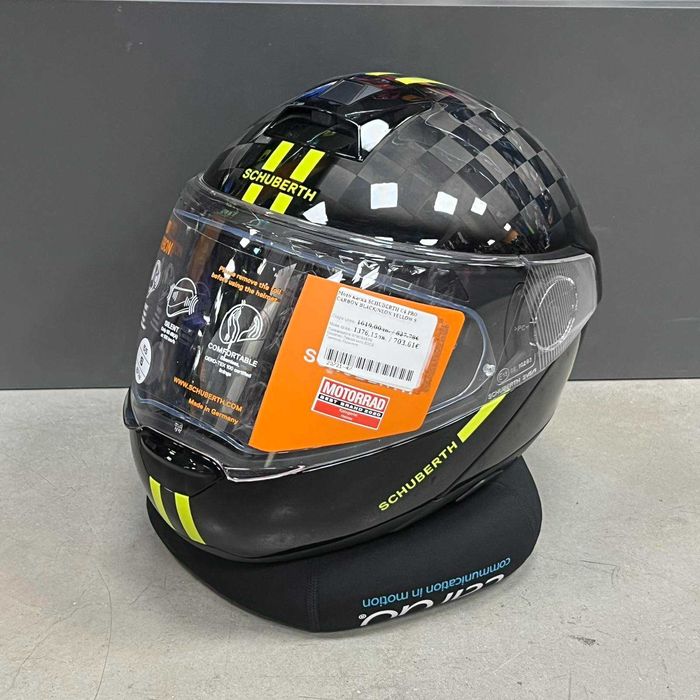РАЗПРОДАЖБА Мото каска SCHUBERTH C4 PRO Carbon Neon Yellow - Код:29721