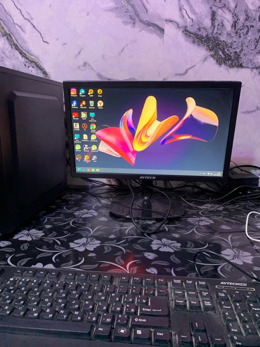 Kampyuter Avtech pro