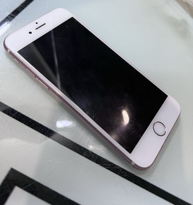 Iphone 6S rose-gold // 16 GB