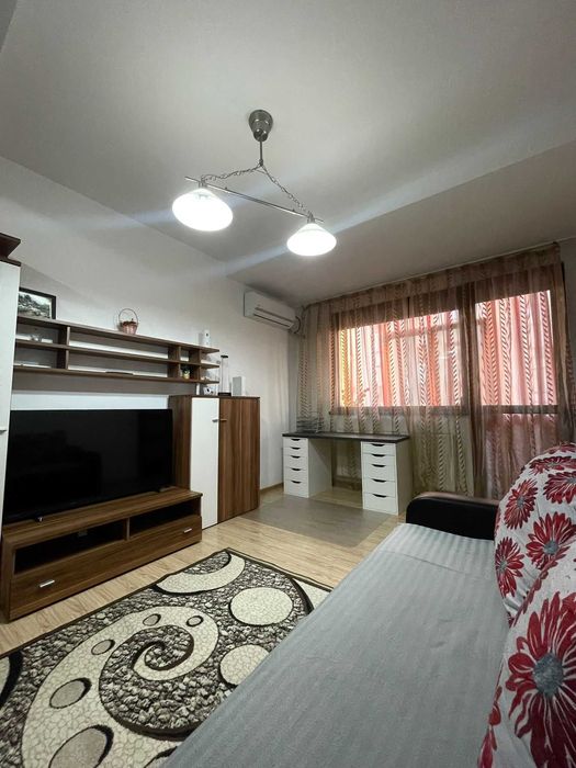 Inchiriez Garsoniera utiliata si mobilata - parcare subterana