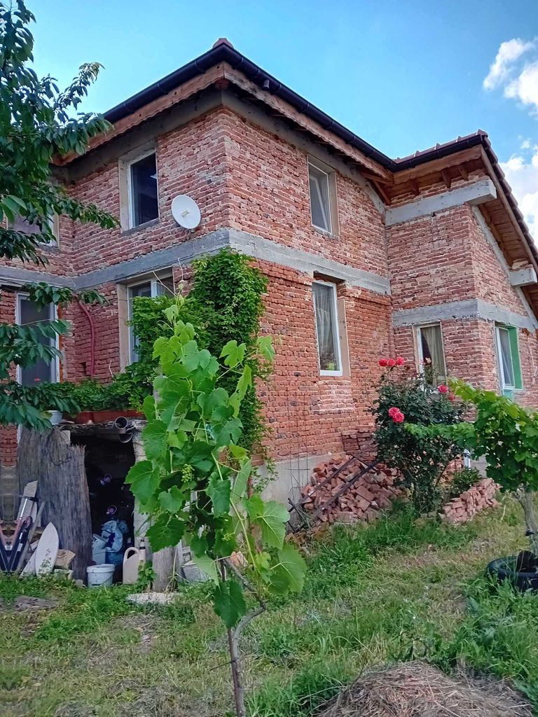 Продава се Къща в с. Равна гора, Област Варна - 180 кв.м за 584 €/кв.м - Снимка #9