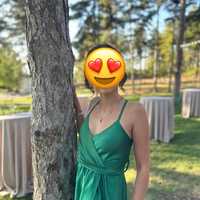 Дълга зелена рокля от сатен