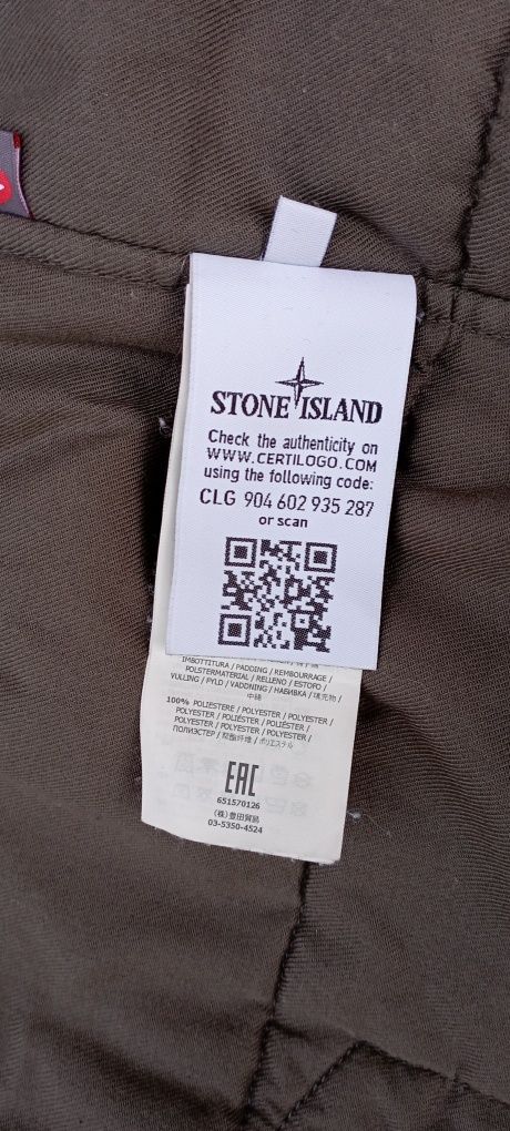 Vând geacă de bărbați Stone island originală!