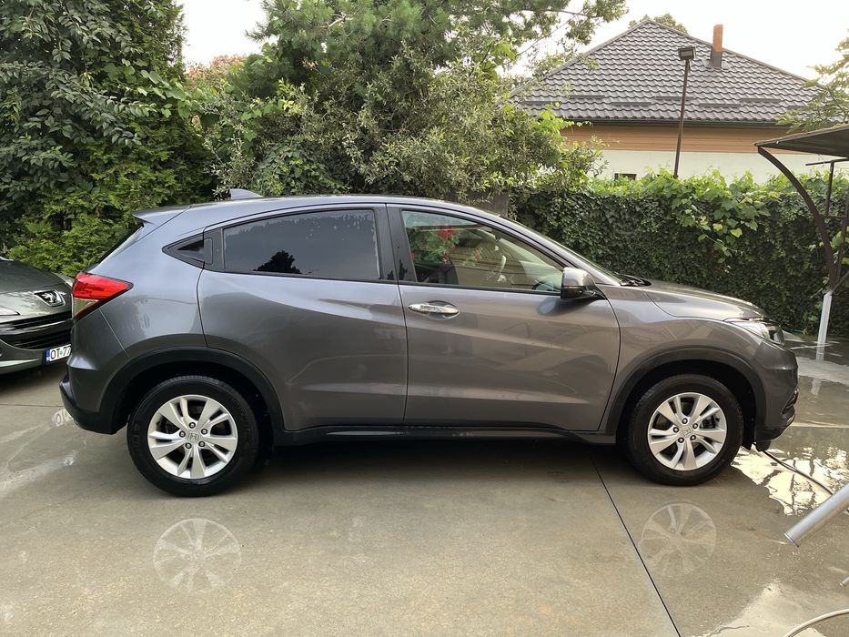 Honda H-RV , 1,5 L , aspirat , impecabila ,direct proprietar