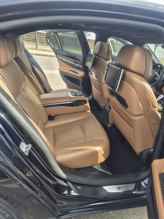 BMW Seria 7 M pachet Trapa X-drive SoftClose 360 Distronic