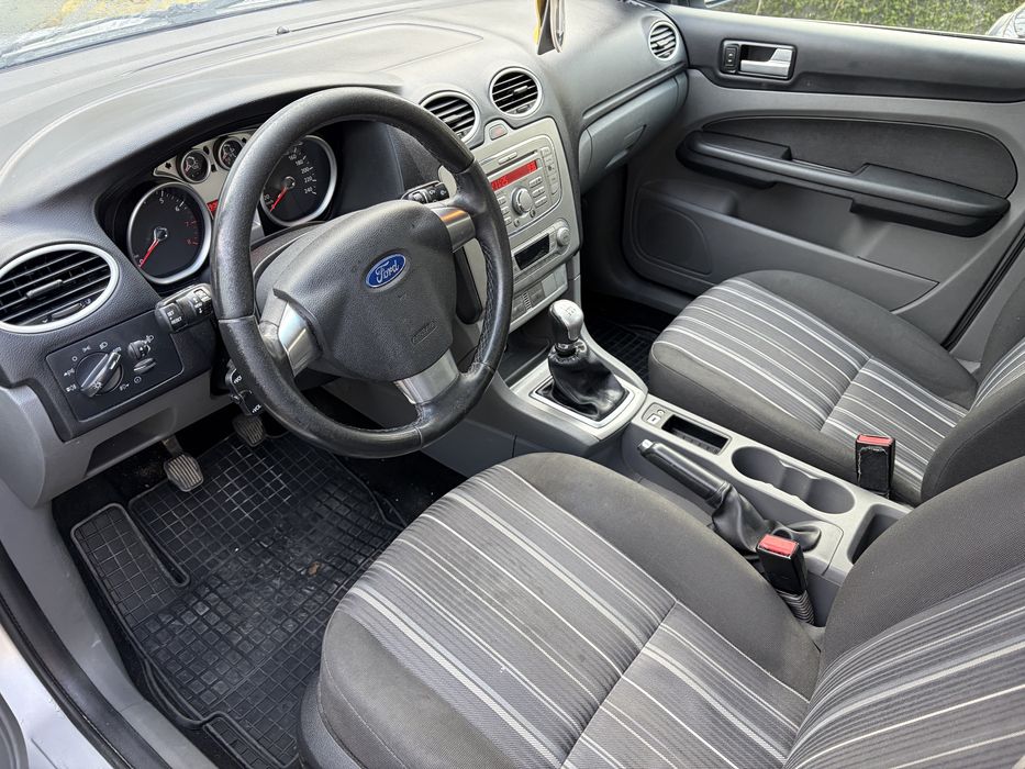 Ford Focus 1.6 benzina