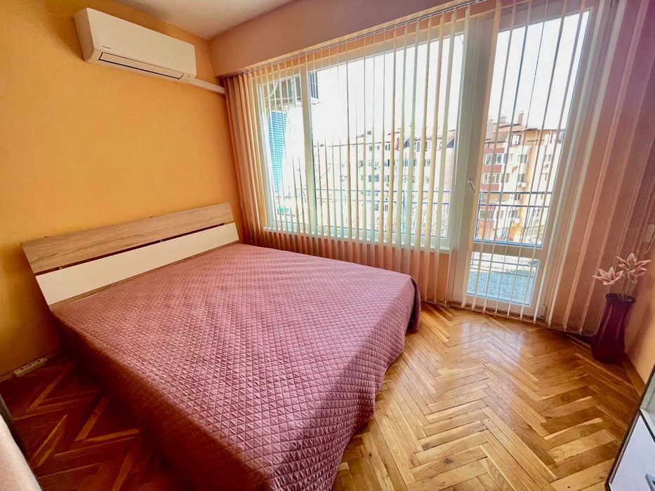 Дава се под наем Двустаен апартамент в Варна, Цветен квартал - 60 кв.м за 448.8 € - Снимка #7