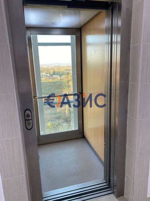 Продава се Тристаен апартамент в Поморие - 72 кв.м за 1202 €/кв.м - Снимка #8