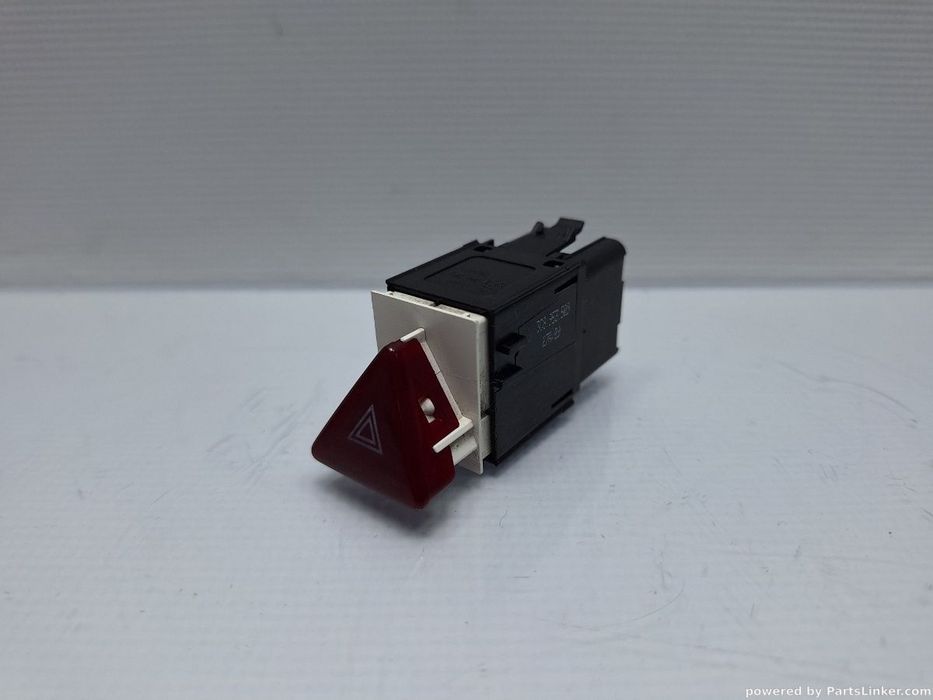 Buton avarie VOLKSWAGEN PASSAT Variant (3C5) [ 2005 - 2011 ] TDI (CBDC) 81KW|110HP OEM 3C8953509