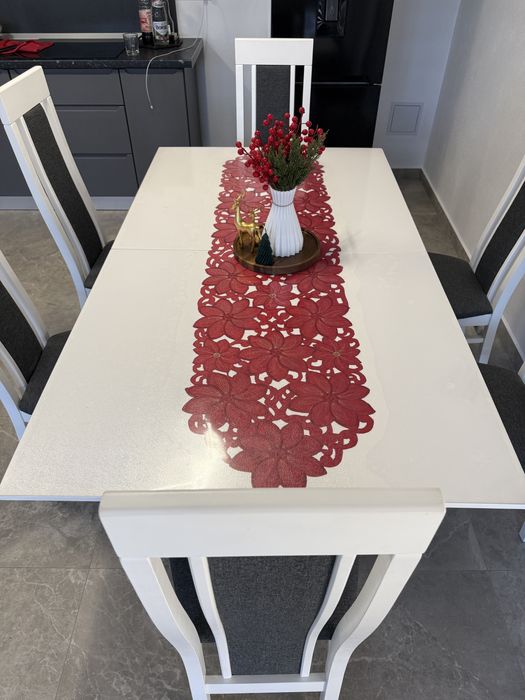 Masa living bucatarie