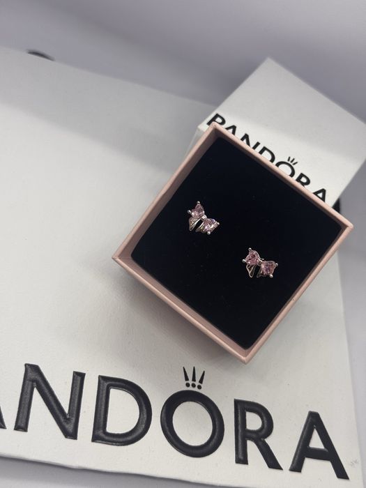 Пандора обеци Pandora