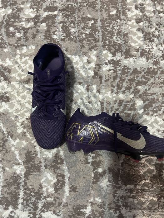 Ghete de fotbal mercurial mbappe