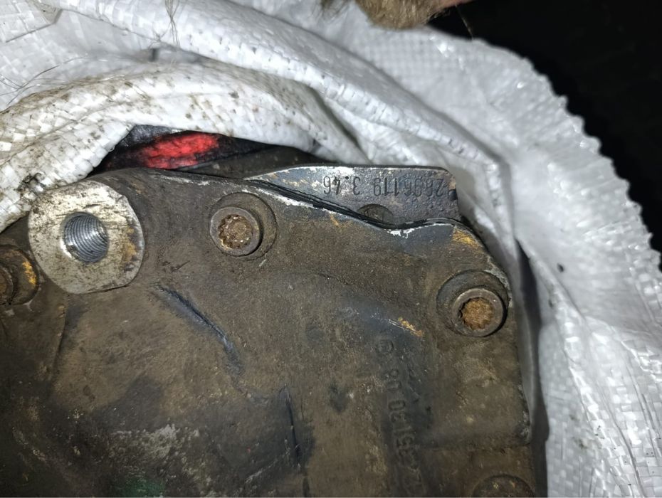 Продам редуктор