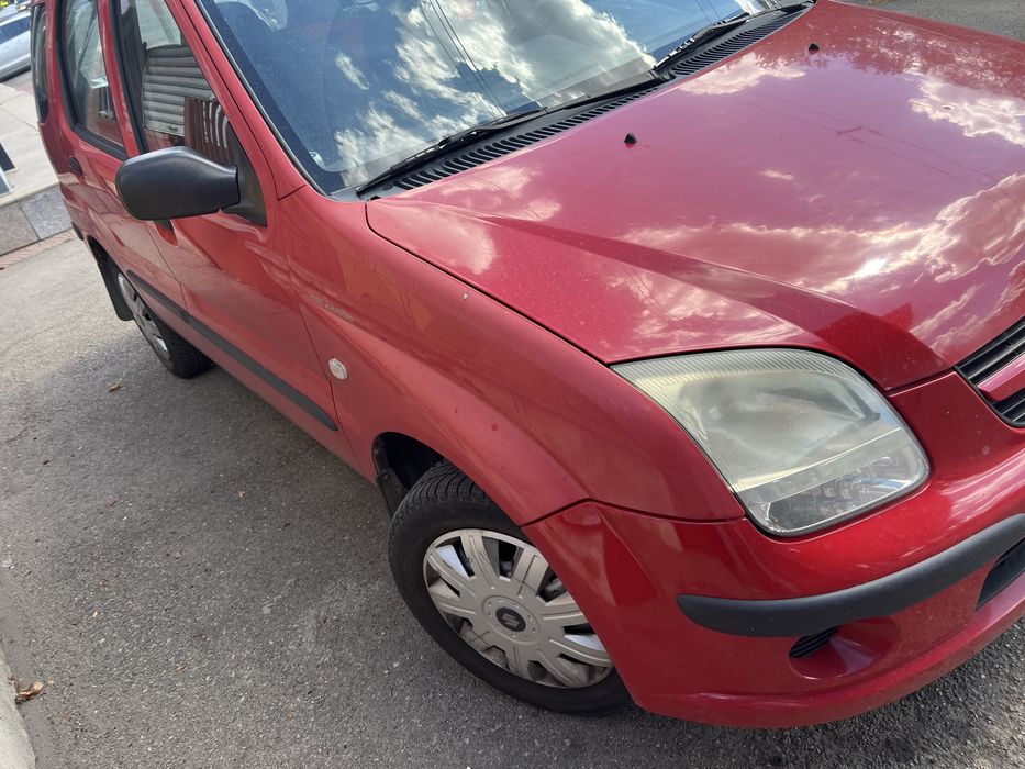 Продавам Сузуки Игнис