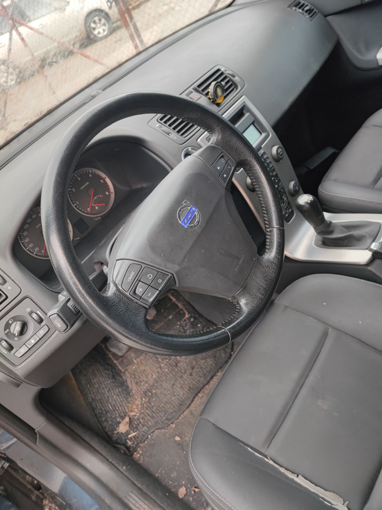 Волво в50 1.6hdi  на части