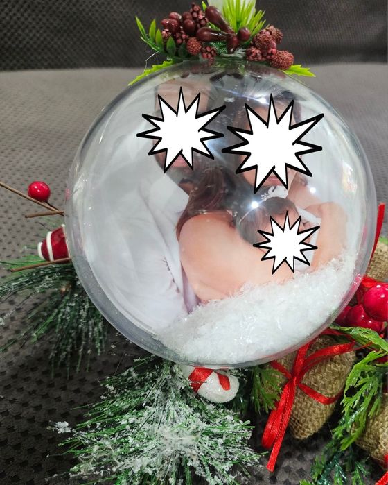 Коледни топки и чаши