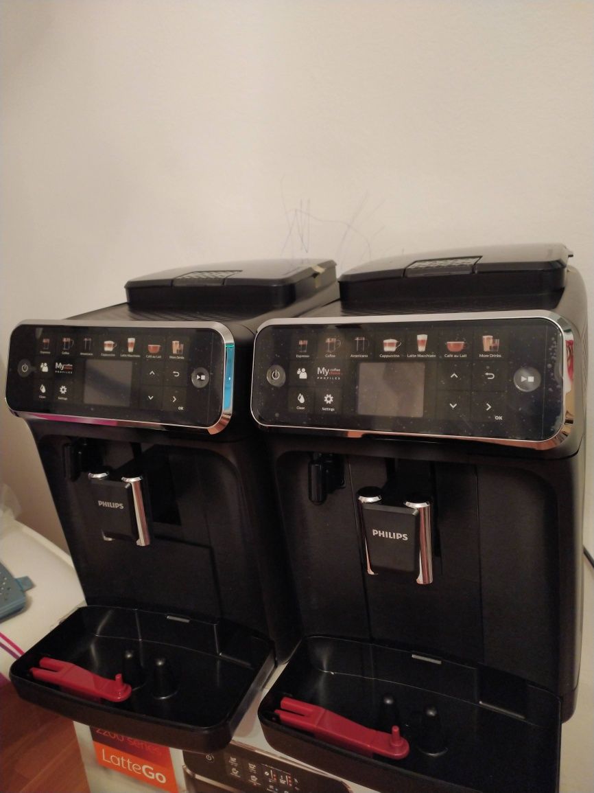 Espressor automat Philips Seria 5400