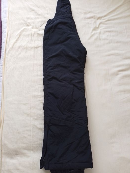 Pantaloni de schi
