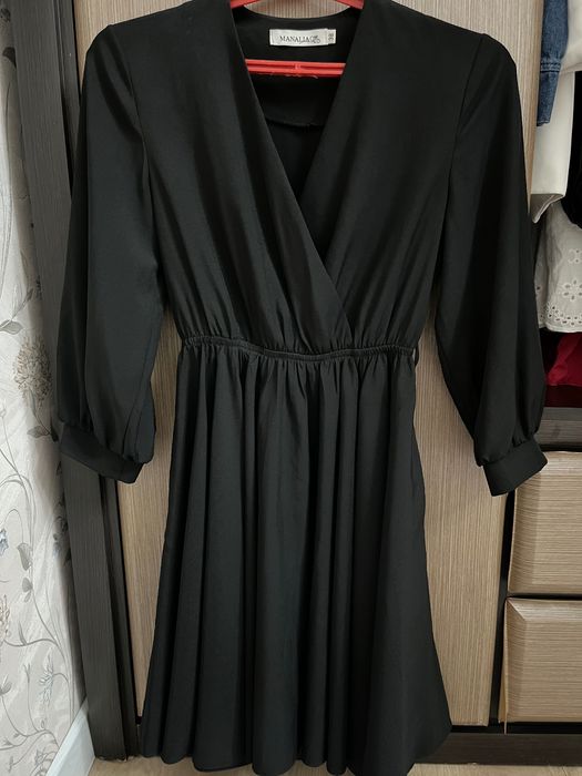 Продам платье чёрного цвета