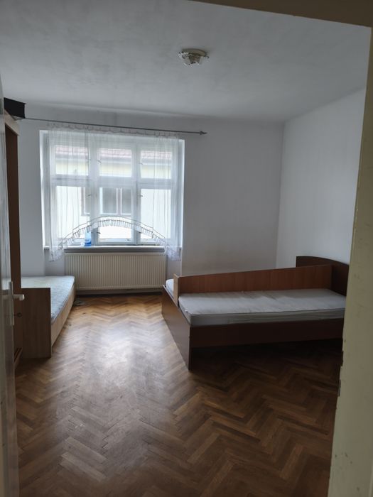 casă de închiriat, str. Goga