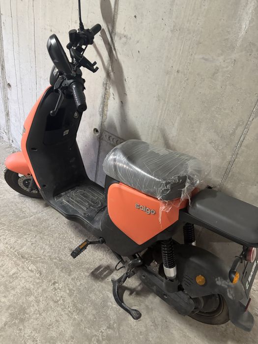 Scuter electric saige