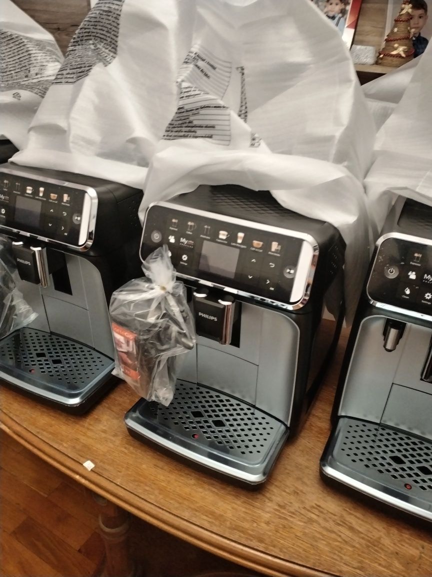 Espressor Philips. Seria 5400 Avem disponibil seria 5500