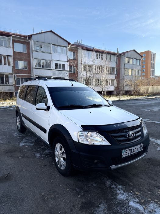 Продам Ларгус Крос 2020 года.