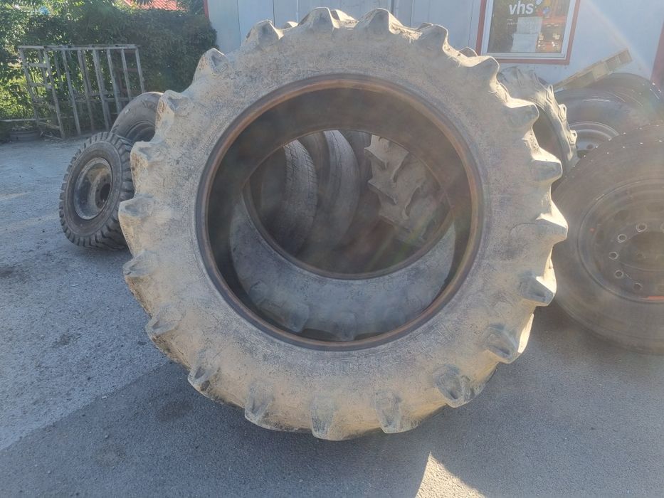 Vând Caucucur Radiale