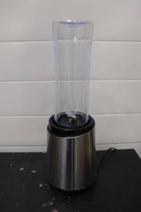 Блендер Russell Hobbs 23472, контейнер 600ml, 300W, неръждаема стомана