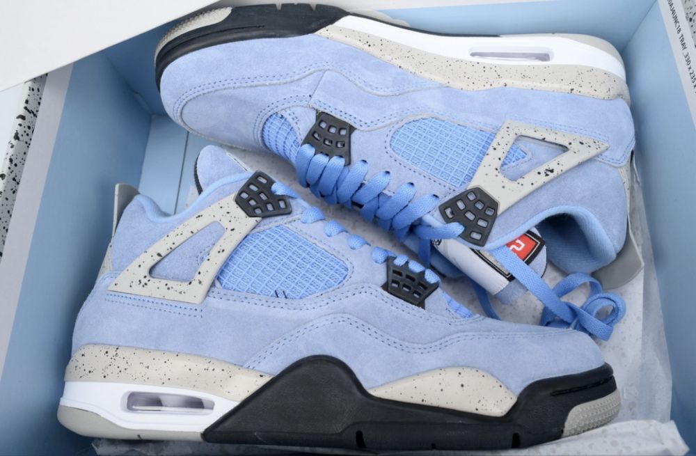 Air jordan 4 University Bluie