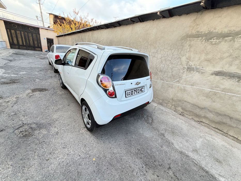 Spark 2012 zavod A/T oq metan bor