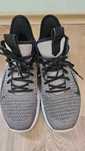 Маратонки Nike LeBron Witness