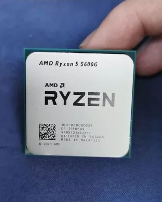 Procesor AMD Ryzen 7 5600G 3.9 GHz AM4