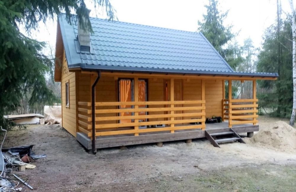 Vând cabane tip A și case cu mansarda