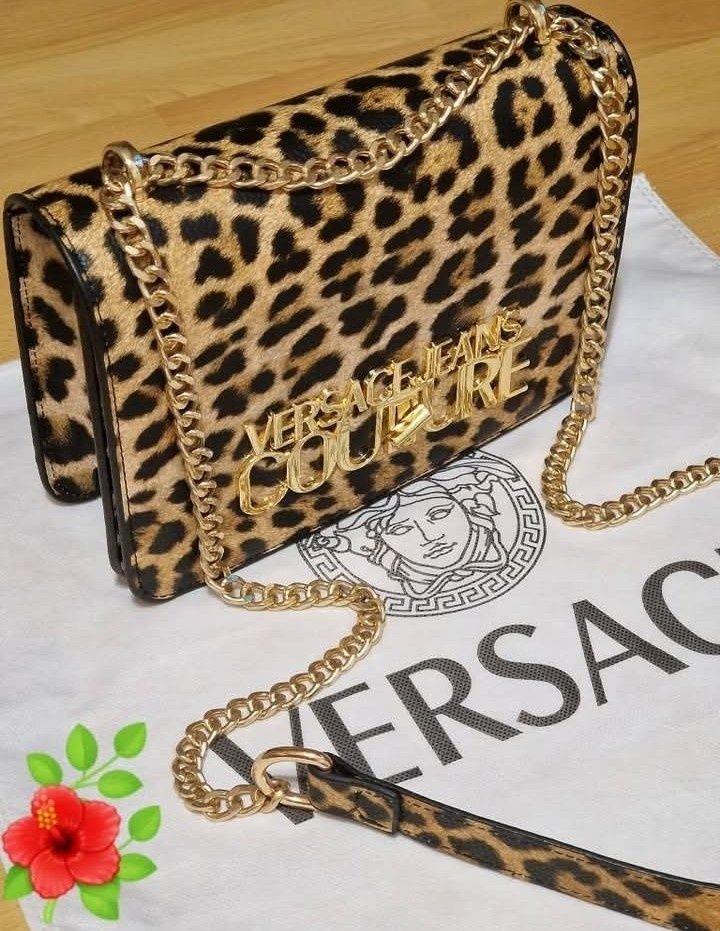 Geanta damă,model animal print, logo metalic auriu, saculet, etichetă
