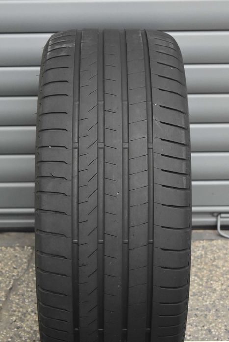 1бр. Гума 285/45/20 Bridgestone