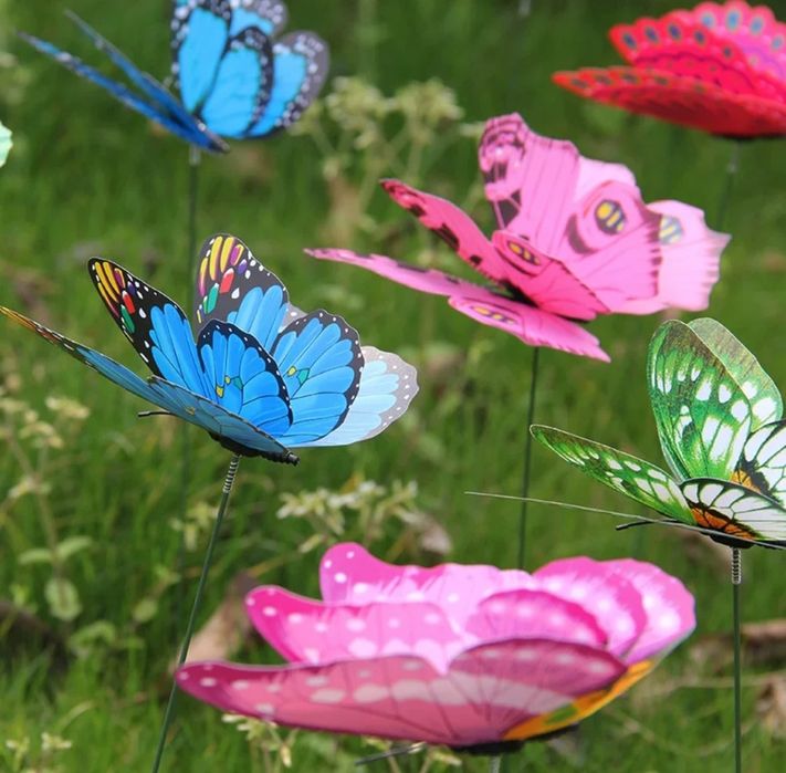 Продаются  декоративные 3Д бабочки на палочках