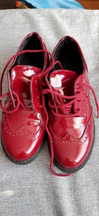 Pantofi marimea 32