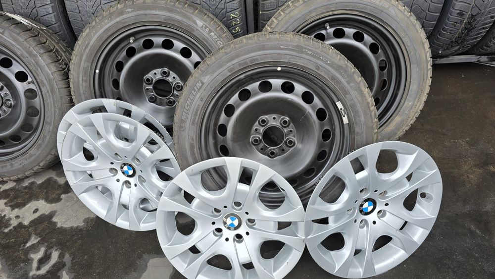 4 jante tablă BMW 17 țoli cu anvelope iarnă 225/50/17