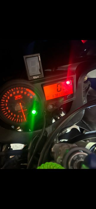 Suzuki GSXR 750 K-5