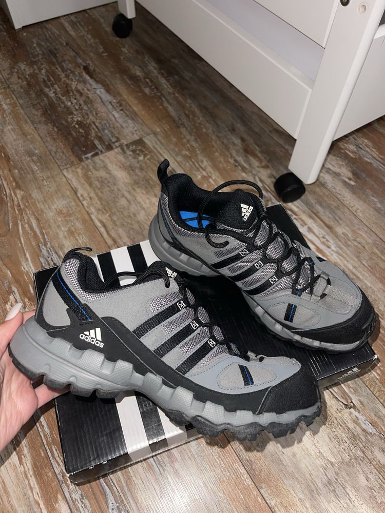 Маратонки Adidas